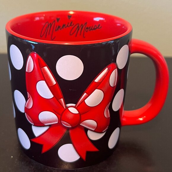 Disney Embossed MINNIE MOUSE Polka Dot Bow Mug ~ Black & Red w/ White Polka Dots - Picture 1 of 10